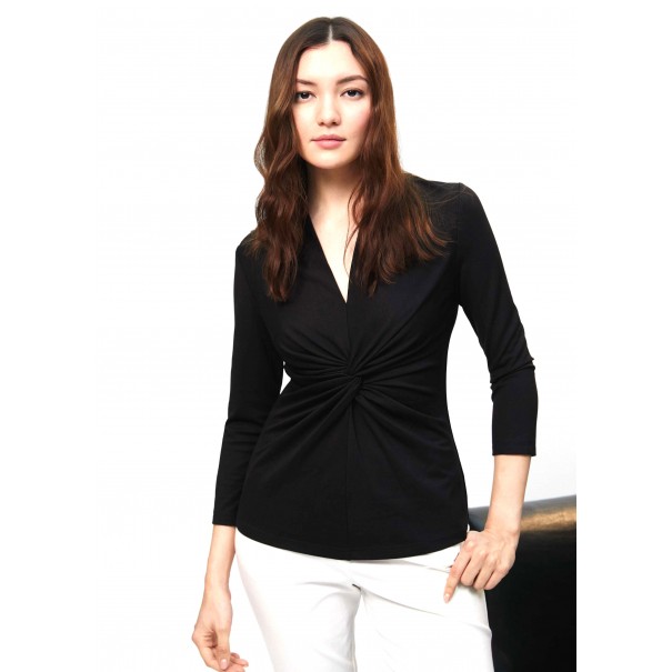 CAMISETA-MANGA-LARGA-CUELLO-PICO-NUDO-LOGO-STRASS-LOLA-CASADEMUNT