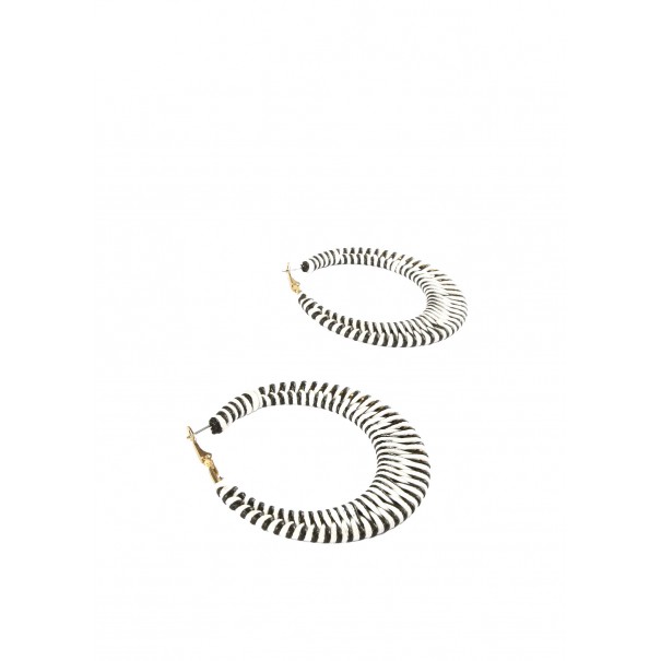 AROS-PLANOS-GRANDES-RAFIA-CIERRE-A-PRESIÓN-LOLA-CASADEMUNT