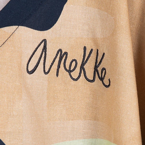 KAFTAN-ESTAMPADO-MARINO-PACHAMAMA-AMAZONIA-ANEKKE