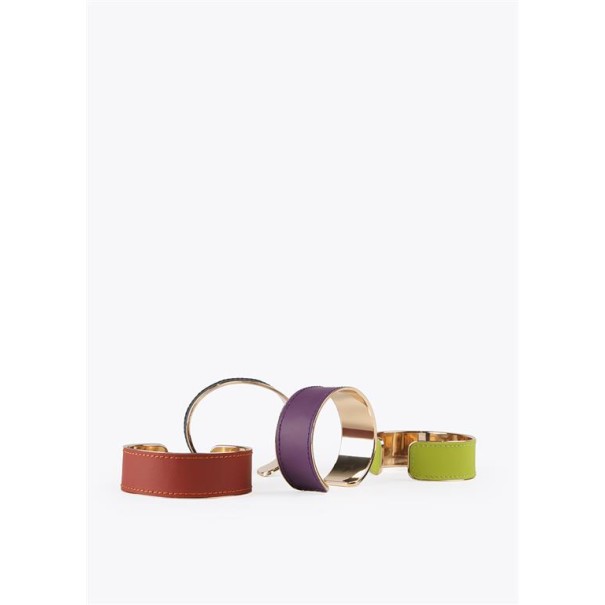 PULSERA-DORADA-EFECTO-PIEL-COLOR-LOLA-CASADEMUNT