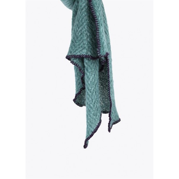 BUFANDA.FORMA-ESPIGA.AZUL-MENTA-BORDES-LILA-LOLA-CASADEMUNT
