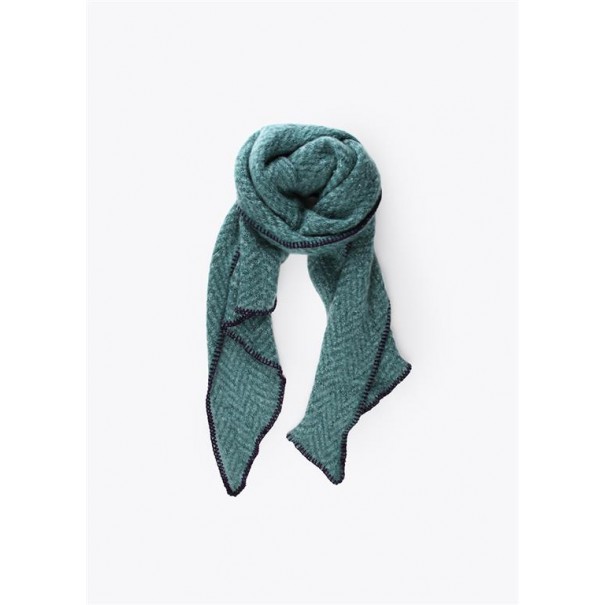 BUFANDA.FORMA-ESPIGA.AZUL-MENTA-BORDES-LILA-LOLA-CASADEMUNT