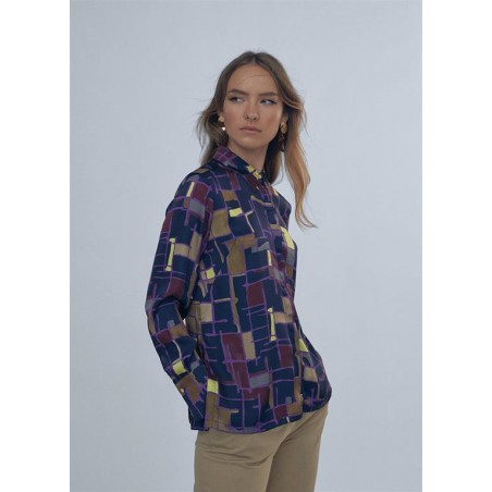 CAMISA-FLUIDA-SATINADA-MULTICOLOT.BOTONES-OCULTOS-CUELLO-PUÑOS-CAMISEROS-LOLA-CASADEMUNT