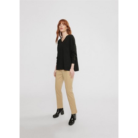 JERSEY.TACHAS-CUELLO-MANGA-NEGRO-LOLA-CASADEMUNT