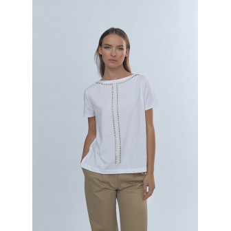 CAMISETA-TACHUELAS-DORADAS-LOLA-CASADEMUNT 2