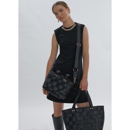 VESTIDO-SIN-MANGAS-NEGRO--DETALLE-CADEMA-DORADO-LOLA-CASADEMUNT VESTIDO-SIN-MANGAS-NEGRO--DETALLE-CADEMA-DORADO-LOLA-CASADEMUNT