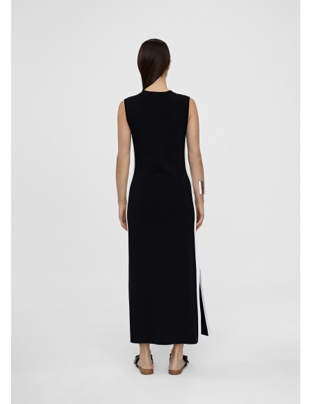 VESTIDO-MIDI-LARGO-NEGRO-BANDAS-BLABCAS-LATERALES-ABERTURAS-LOLA-CASADEMUNT VESTIDO-MIDI-LARGO-NEGRO-BANDAS-BLABCAS-LATERALES-ABERTURAS-LOLA-CASADEMUNT