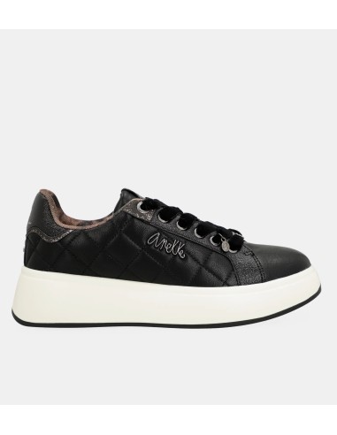 DEPORTIVAS-SNEAKERS-NEGRAS-PLATAFORMA-DREAMVERSE-ANEKKE