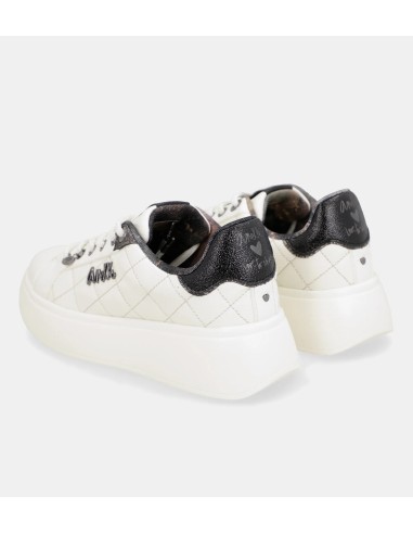 DEPORTIVAS-SNEAKERS-BLANCAS-COMBINADAS-NEGRO-PLATAFORMA-DREAMVERSE-ANEKKE