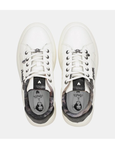 DEPORTIVAS-SNEAKERS-BLANCAS-COMBINADAS-NEGRO-PLATAFORMA-DREAMVERSE-ANEKKE DEPORTIVAS-SNEAKERS-BLANCAS-COMBINADAS-NEGRO-PLATAFORMA-DREAMVERSE-ANEKKE