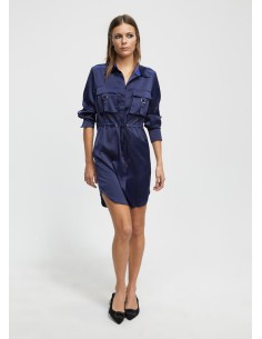 BLUSÓN-SATINADO-AZUL-NOCHE-.FORMATO-CAMISERO-LOLA-CASADEMUNT