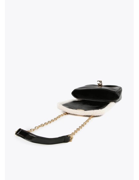 BANDOLERA-NEGRA-SOLAPA-BORREGUITO-CIERRE-LOGO-DORADO.ASA-COMBINADA-LOLA-CASADEMUNT