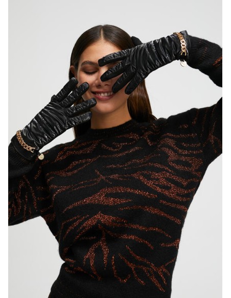 GUANTES-ACOLCHADOS-AANTELINA-CADENA-DORADA-PUÑOS-LOLA-CASADEMUNT