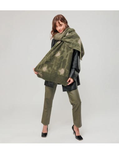 BUFANDA-ANCHA-VERDE-DIBUJOS-BEIGE-ANEKKE