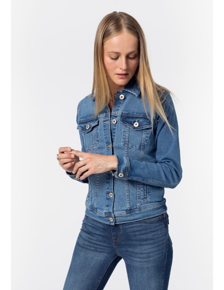 CAZADORA-VAQUERA-DENIM-BOTONES-METÁLICOS-TIFFOSI