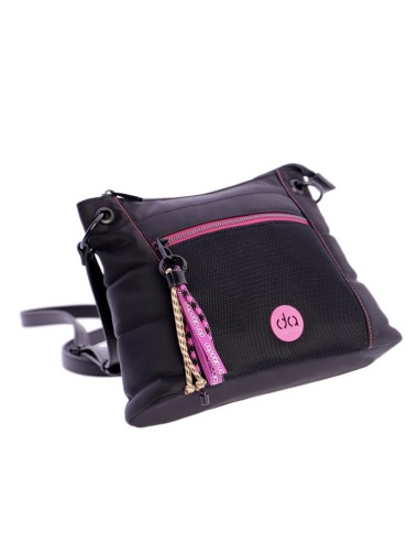 BANDOLERA-MEDIANA-NYLON-NEGRA-DETALLES-ROSAS-DON-ALGODÓN