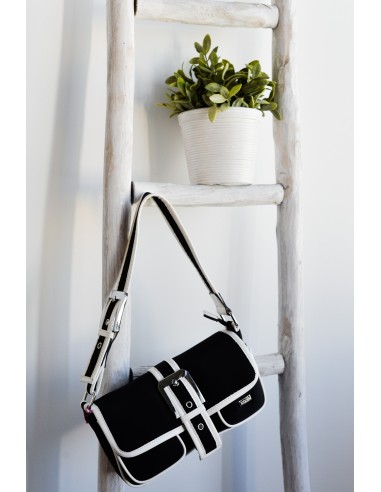 BAGUETTE-BLANCO-NEGRO-NEOPRENO-PIEL-VEGANA-BLANCA-HEBILLAS-NOCO-COMPLEMENTOS