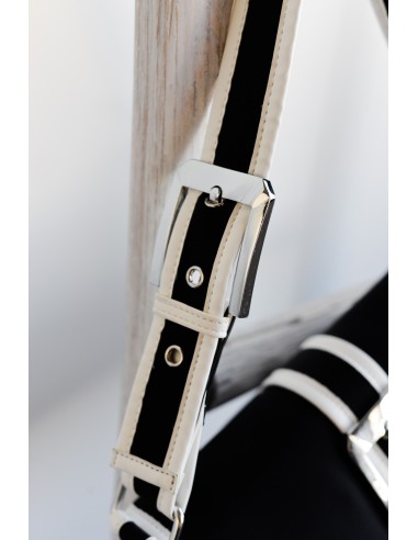 BAGUETTE-BLANCO-NEGRO-NEOPRENO-PIEL-VEGANA-BLANCA-HEBILLAS-NOCO-COMPLEMENTOS