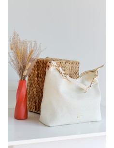 BOLSO-HOBO-BEIGE-UN-ASA-ANILLAS-DORADAS-COMBINADA-NOCO-COMPLEMENTOS 2