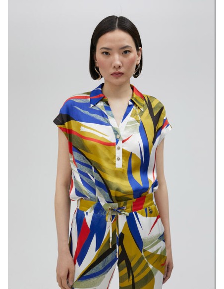 CAMISA-ESTAMPADA-TROPICAL-MULTICOLOR-ABOTONADA-LOLA-CASADEMUNT