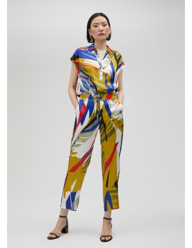 CAMISA-ESTAMPADA-TROPICAL-MULTICOLOR-ABOTONADA-LOLA-CASADEMUNT