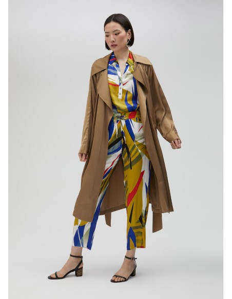 CAMISA-ESTAMPADA-TROPICAL-MULTICOLOR-ABOTONADA-LOLA-CASADEMUNT