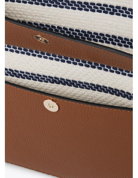 SHOPPER-TEJIDO-RAYAS-EFECTO-PIEL-MARRÓN-ASAS-MANO-ASAS-HOMBRO-LOLA-CASADEMUNT