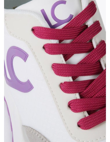 DEPORTIVAS-BLANCAS-DETALLES-COLOR-FUCSIA-LILA-GRIS-PLATAFORMA-LOLA-CASADEMUNT