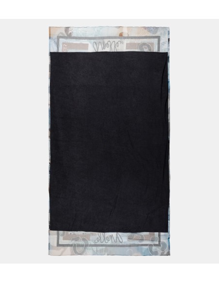 TOALLA-ESTAMPADO-MEMORIES-LOGOTIPADO-SÁBANA-MICROFIBRA-NEGRO-ANEKKE