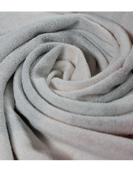 TOALLA-ESTAMPADO-ALMA-LOGOTIPADO-SÁBANA-MICROFIBRA-GRIS-ANEKKE