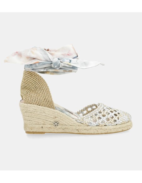 SANDALIAS-CUÑA-YUTE-COMBINADA-PLATA.DORADO-MEMORIES-ANEKKE