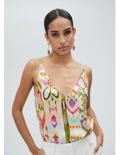 TOP-ESTAMPADO-MULTICOLOT-CUELLO-PICO-TIRANTES-LOLA-CASADEMUNT