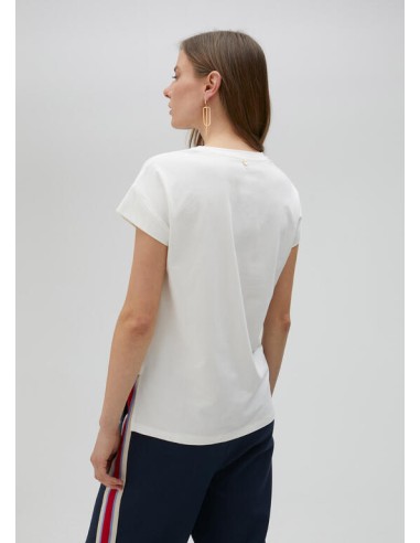 CAMISETA-BLANCA-AMORE-MANGA-CORTA-CUELLO-REDONDO-LOLA-CASADEMUNT