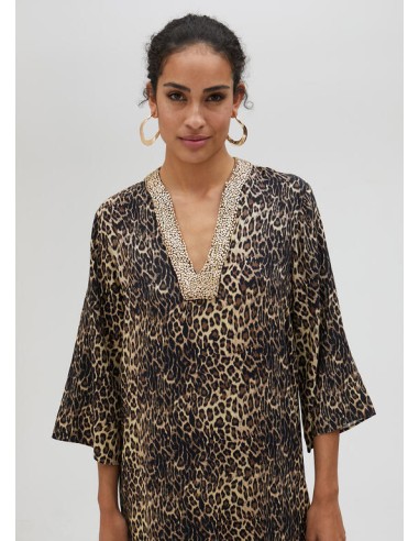 VESTIDO-KURTA-ANIMAL-PRINT-CUELLO-PICO-DETALLES-DORADOS-LOLA-CASADEMUNT