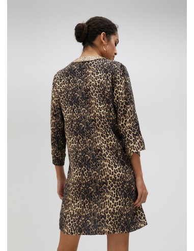 VESTIDO-KURTA-ANIMAL-PRINT-CUELLO-PICO-DETALLES-DORADOS-LOLA-CASADEMUNT