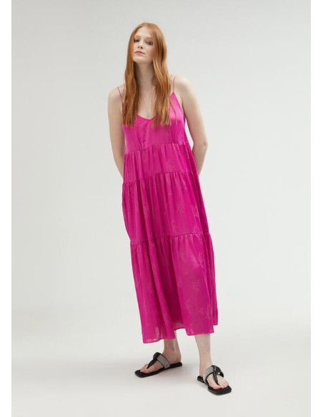 VESTIDO-LARGO-TIRANTES-VOLANTES.LOGO-STRASS-FUCSIA-LOLA-CASADEMUNT VESTIDO-LARGO-TIRANTES-VOLANTES.LOGO-STRASS-FUCSIA-LOLA-CASADEMUNT