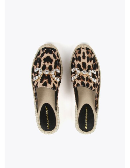 ALPARGATA-PLANA-ESPARTO-ESTAMPADO-ANIMAL-PRINT-PIEDRAS-CRISTALES-LOLA-CASADEMUNT ALPARGATA-PLANA-ESPARTO-ESTAMPADO-ANIMAL-PRINT-PIEDRAS-CRISTALES-LOLA-CASADEMUNT