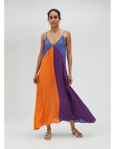 VESTIDO-LARGO-TIRANTES-TRICOLOR-CUELLO-PICO-LOLA-CASADEMUNT