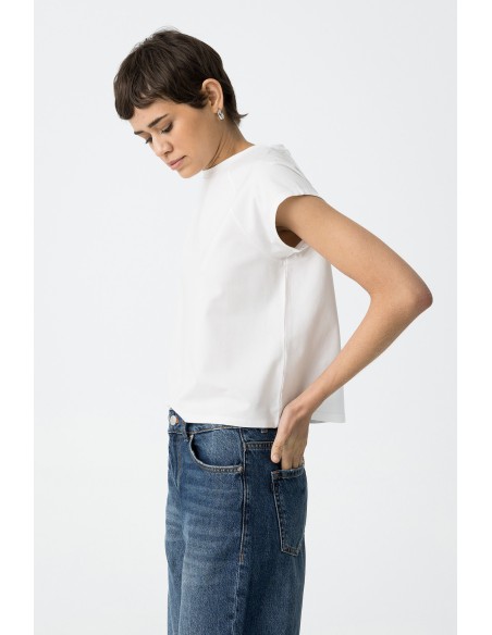 CAMISETA-BLANCA-BÁSICA-CUELLO-REDONDO-MANGA-CORTA-FIORI-TIFFOSI CAMISETA-BLANCA-BÁSICA-CUELLO-REDONDO-MANGA-CORTA-FIORI-TIFFOSI