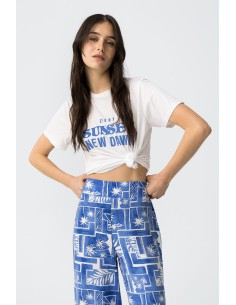 CAMISETA-BLANCA-FRASE-FRONTAL-AZUL-FLAMENGO-TIFFOSI