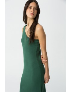 VESTIDO-MIDI-VERDE-UN-TIRANTE-LOS-TIFFOSI 2