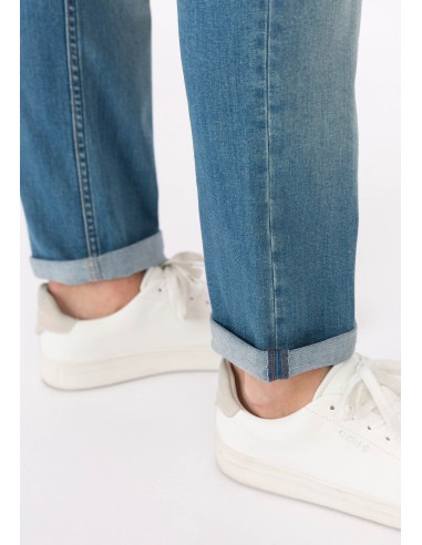 VAQUEROS-AZUL-EFECTO-LAVADO-FIT-CINCO-BOLSILLOS-LEO-TIFFOSI