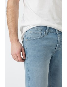 SHORTS-VAQUEROS-AZUL-CLARO-SLIM-FIT-TIFFOSI 2