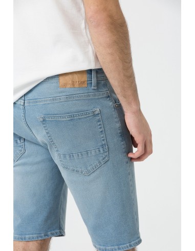 SHORTS-VAQUEROS-AZUL-CLARO-SLIM-FIT-TIFFOSI