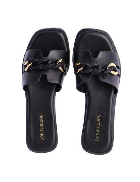SANDALIAS-NEGRAS-PLANAS-CADENAS-NEGRO-ORO-EMMA-TIFFOSI SANDALIAS-NEGRAS-PLANAS-CADENAS-NEGRO-ORO-EMMA-TIFFOSI