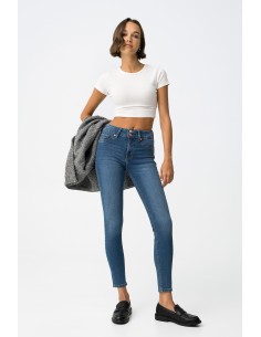 JEANS-AZUL-MEDIO-TIRO-MEDIO-SKINNY-TIFFOSI 2