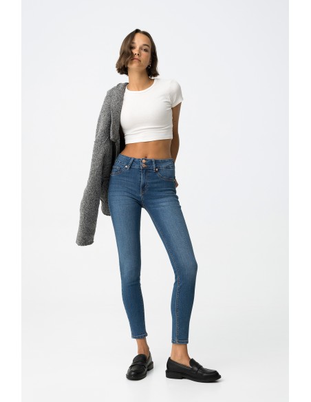 JEANS-AZUL-MEDIO-TIRO-MEDIO-SKINNY-TIFFOSI
