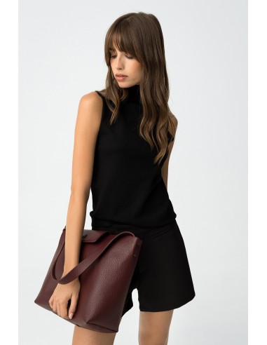 TOP-NEGRO-CUELLO-ALTO-CANALÉ-CECILIA-TIFFOSI
