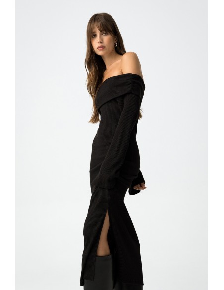 VESTIDO-NEGRO-LARGO-AJUSTADO-CANALÉ-CUELLO-BARCA-RUST-TIFFOSI