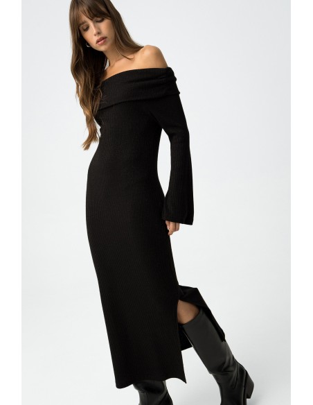 VESTIDO-NEGRO-LARGO-AJUSTADO-CANALÉ-CUELLO-BARCA-RUST-TIFFOSI